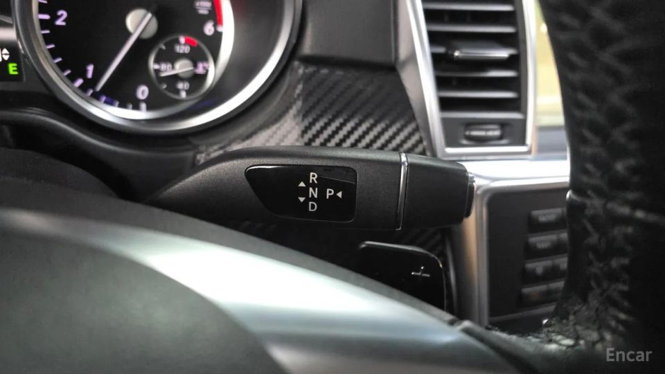 Mercedes-Benz M-class