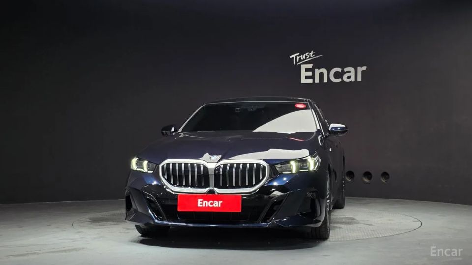 BMW 5-series