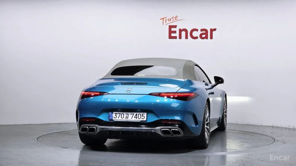 Mercedes-Benz SL-Class