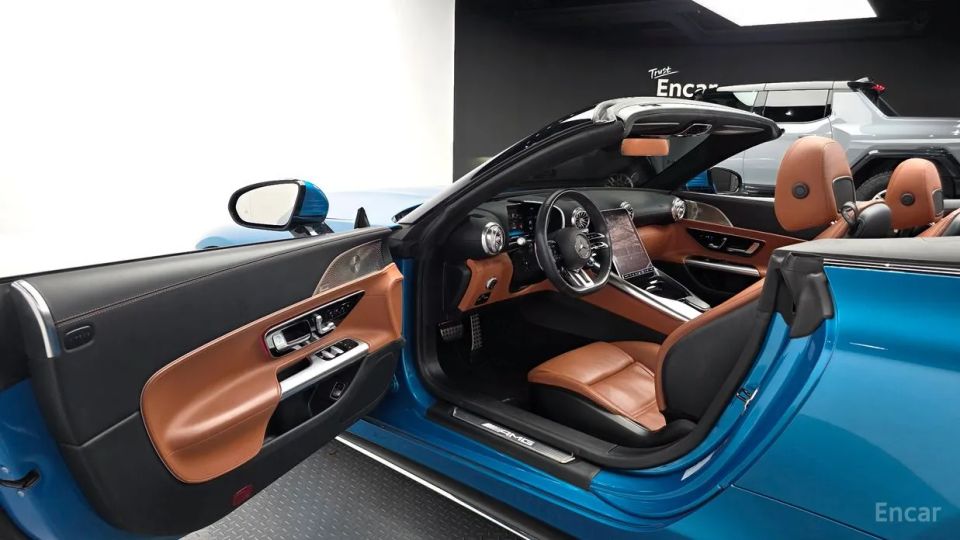 Mercedes-Benz SL-Class