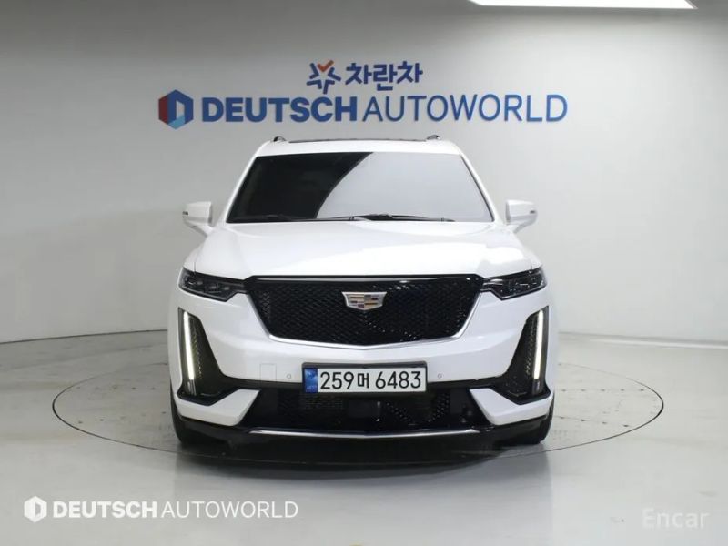 Cadillac XT6