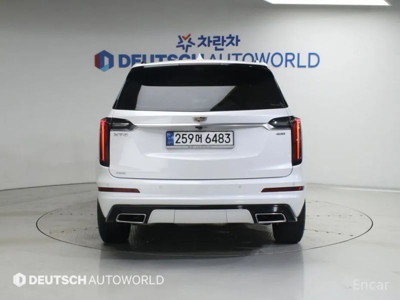 Cadillac XT6
