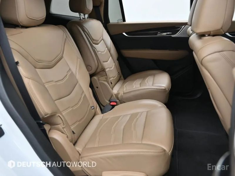 Cadillac XT6