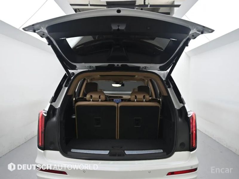Cadillac XT6
