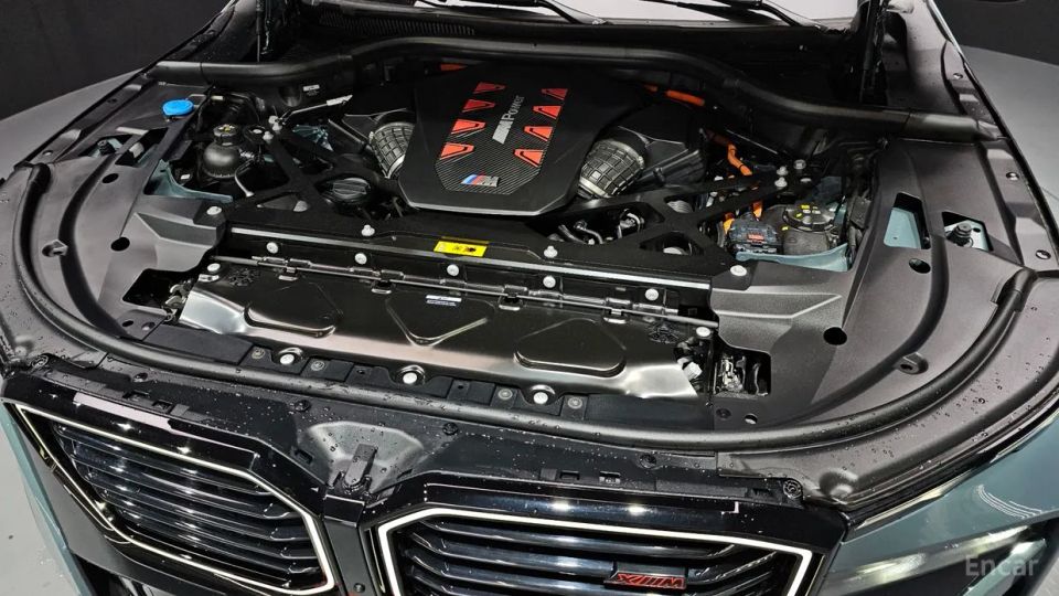 BMW XM