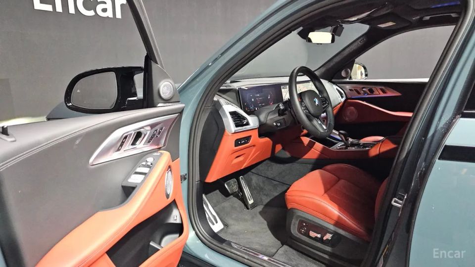 BMW XM