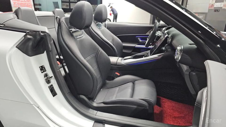 Mercedes-Benz SL-Class