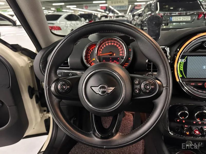 Mini clubman
