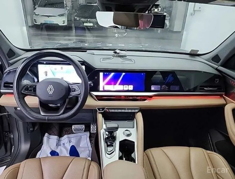 Renault-KoreaSamsung Grand Koleos
