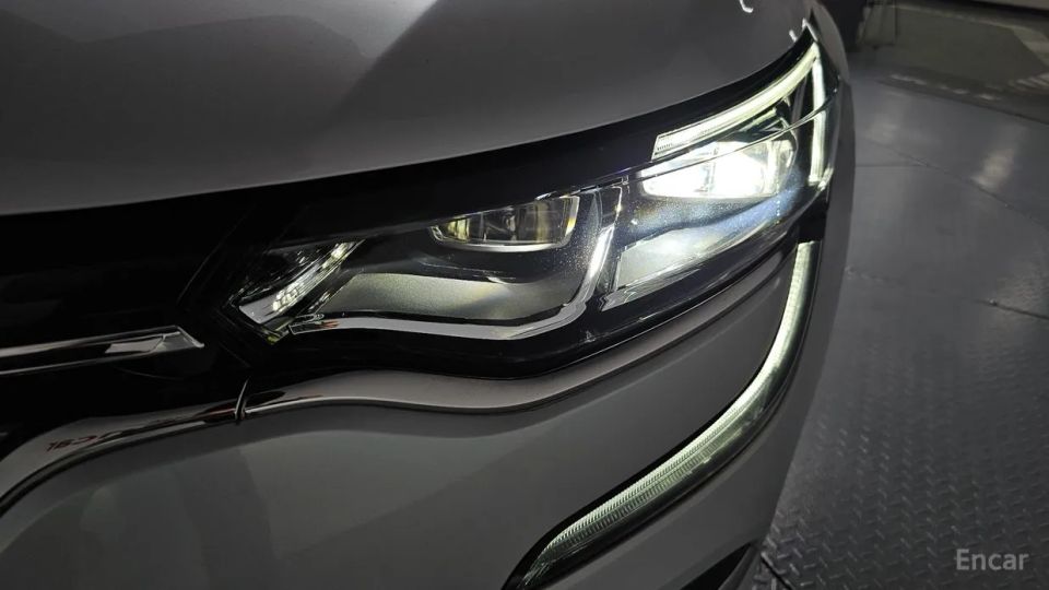 Renault-KoreaSamsung SM6