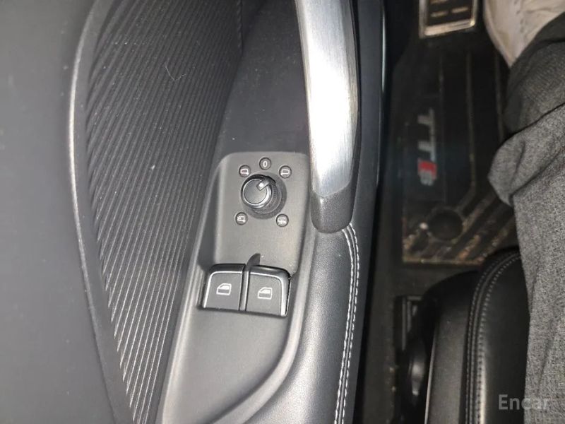 Audi TTS