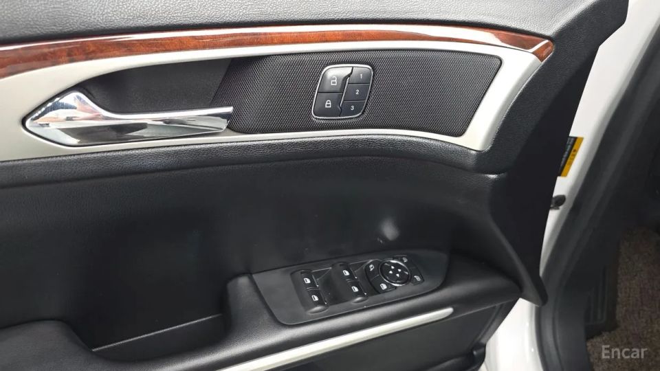 Lincoln MKZ