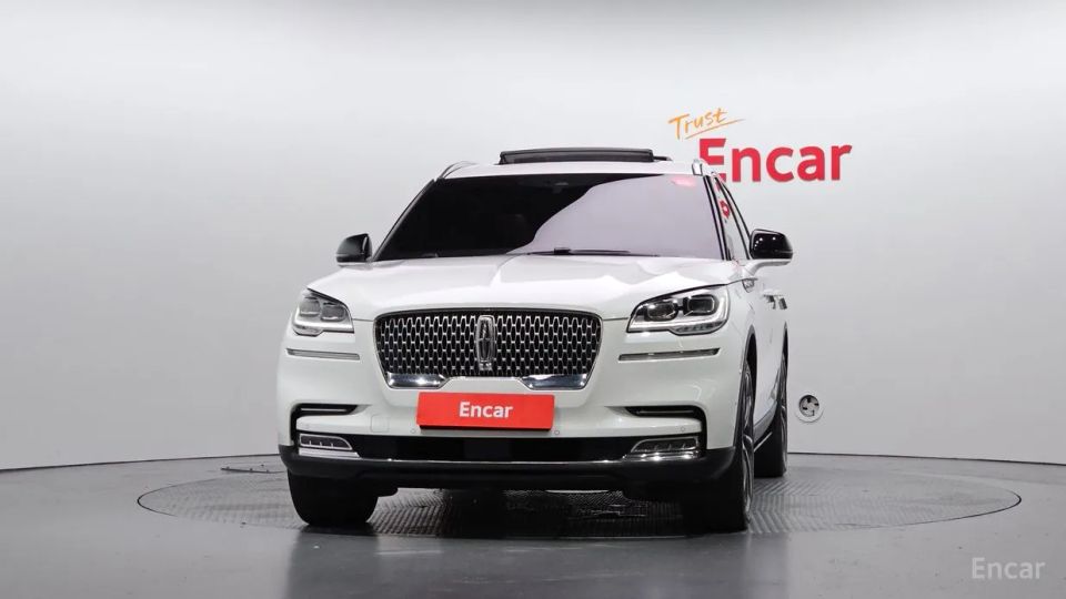 Lincoln Aviator