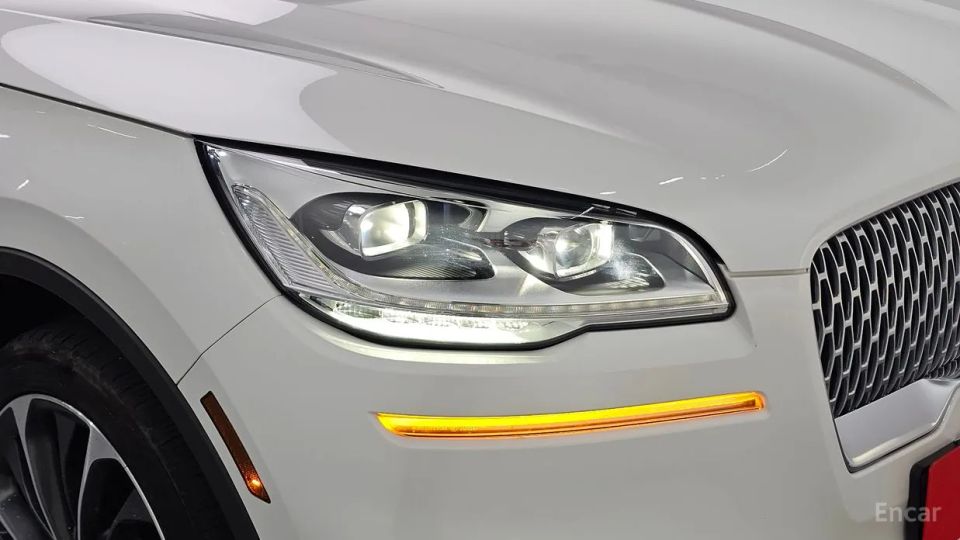 Lincoln Aviator