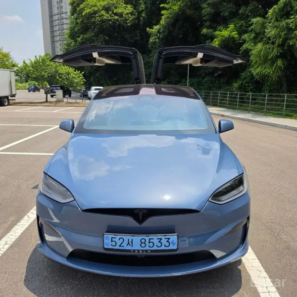 Tesla model-x