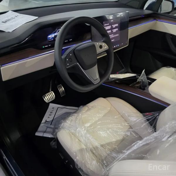 Tesla model-x