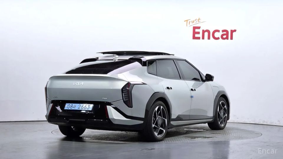Kia EV4
