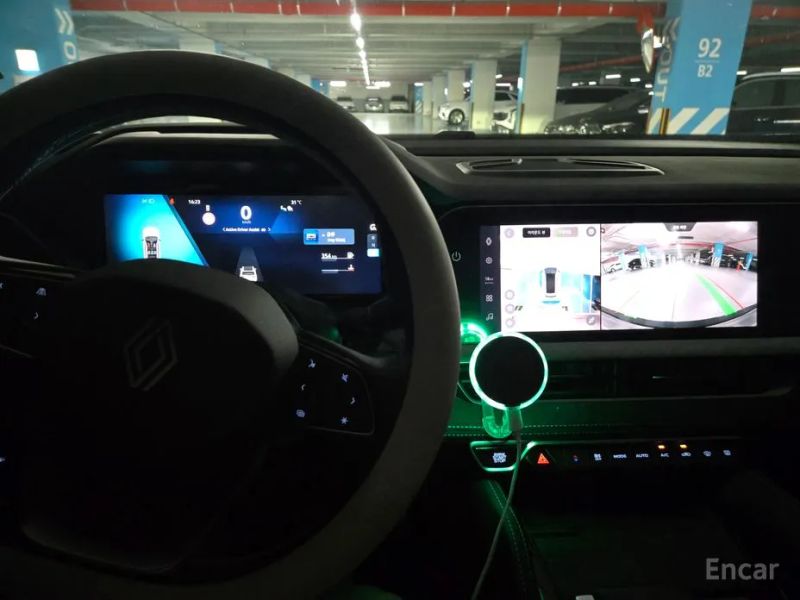 Renault-KoreaSamsung Grand Koleos