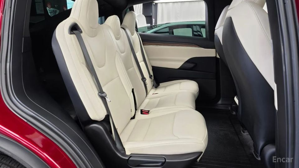 Tesla model-x