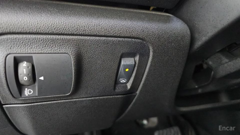 Renault-KoreaSamsung SM6