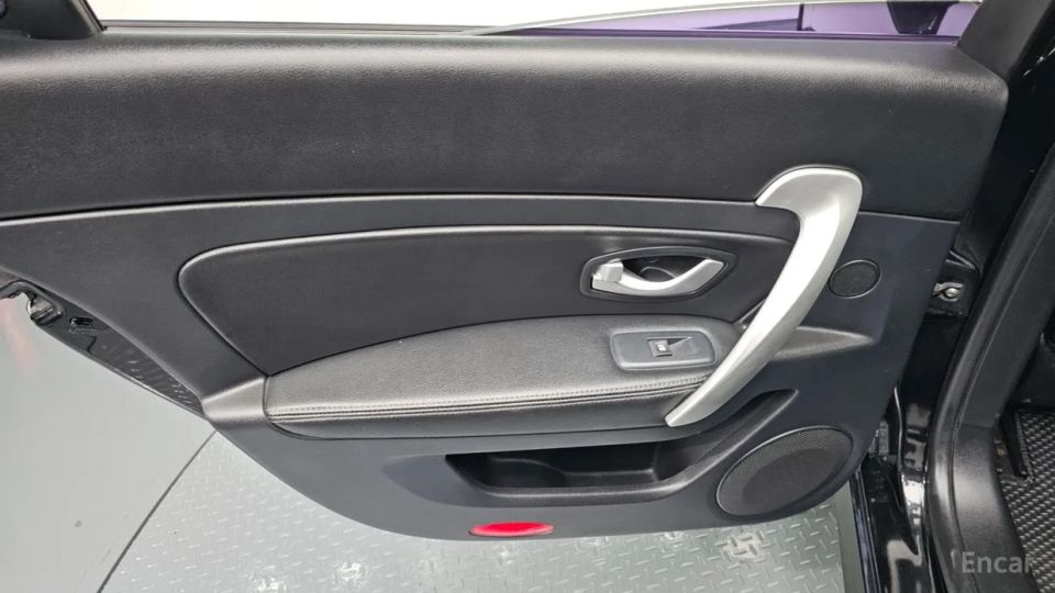 Renault-KoreaSamsung SM5