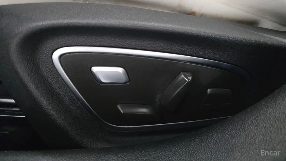 Renault-KoreaSamsung SM6