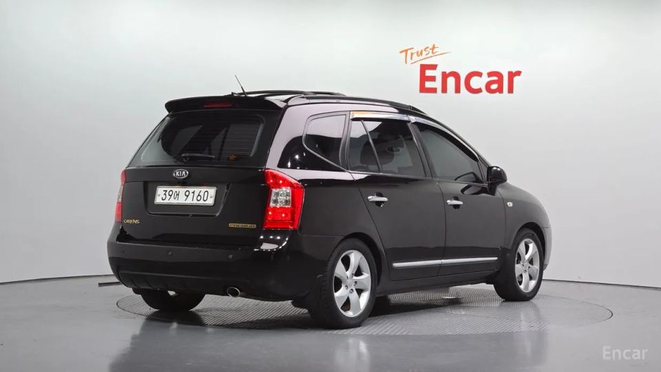 Kia Carens