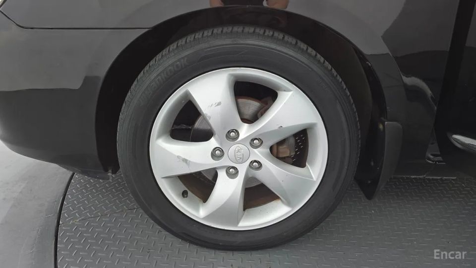 Kia Carens
