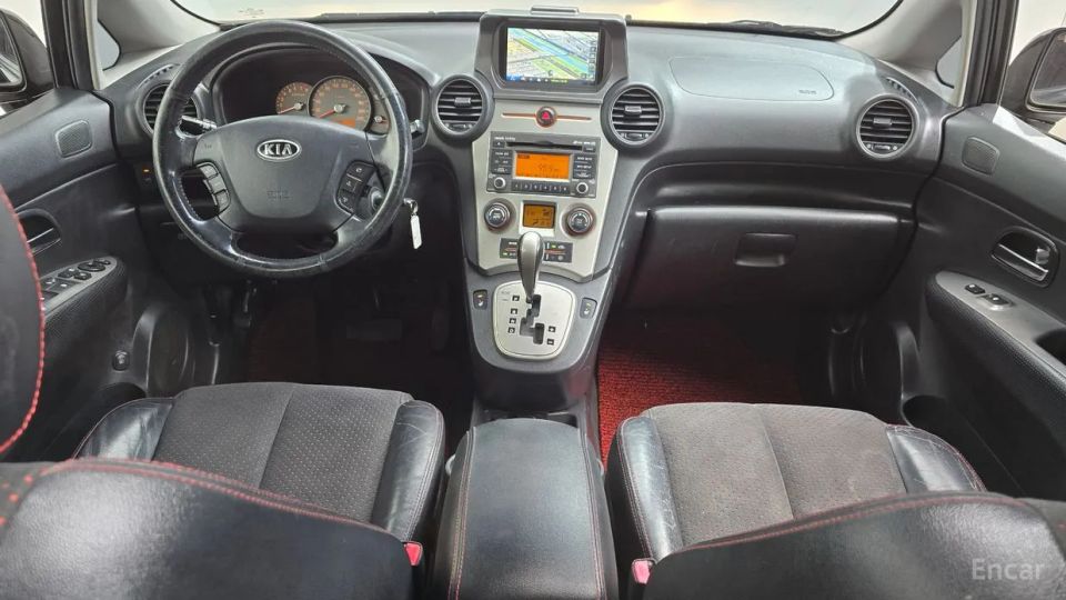 Kia Carens