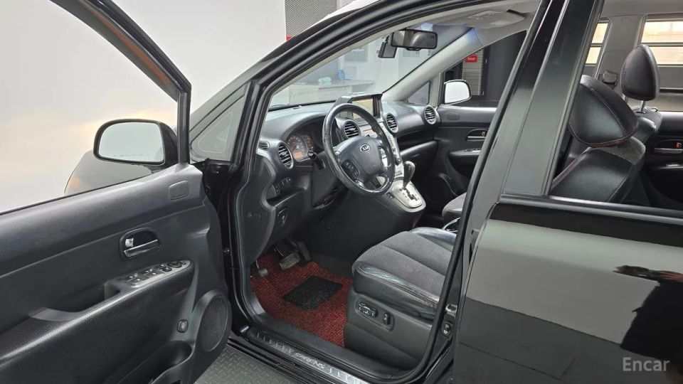 Kia Carens