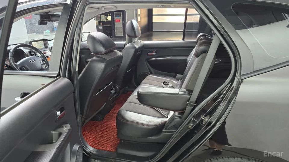Kia Carens