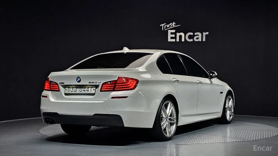 BMW 5-series