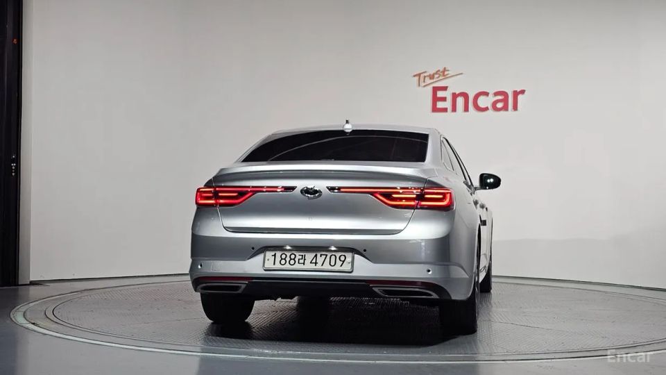 Renault-KoreaSamsung SM6