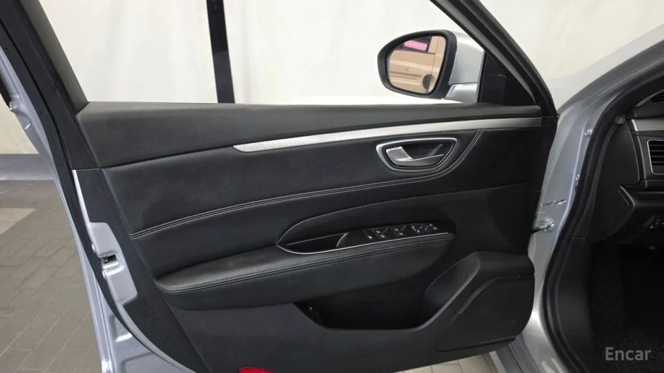 Renault-KoreaSamsung SM6