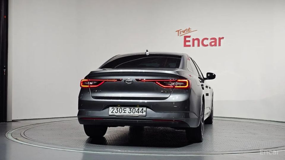 Renault-KoreaSamsung SM6