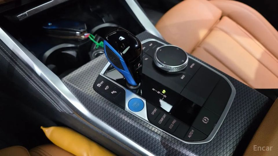 BMW I4