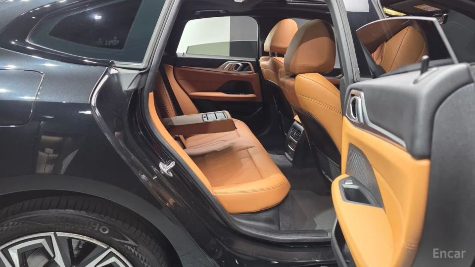 BMW I4