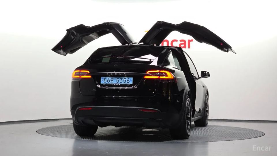 Tesla model-x