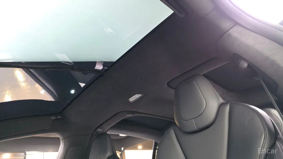 Tesla model-x
