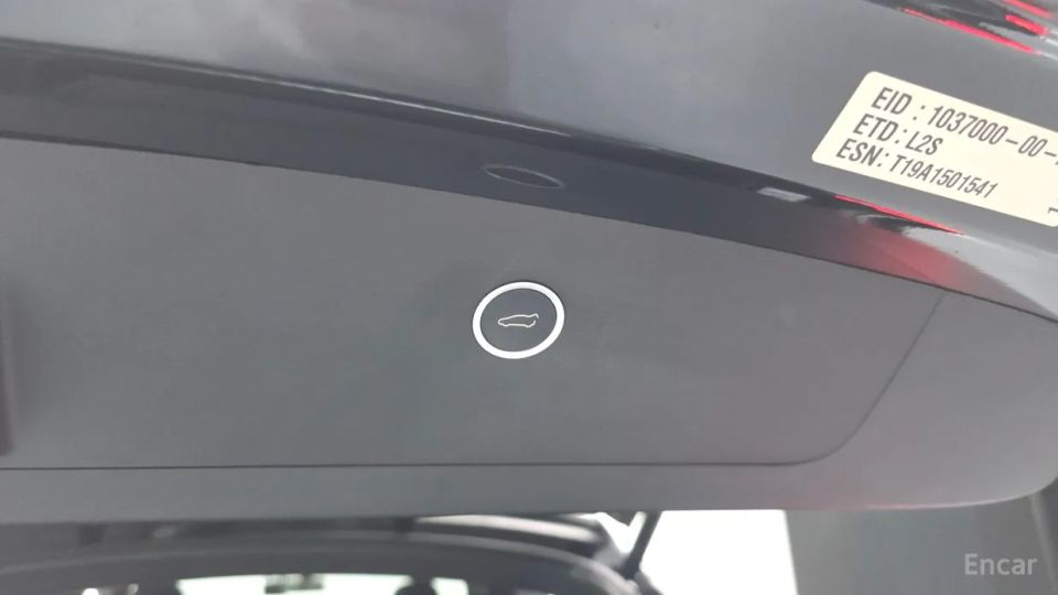 Tesla model-x