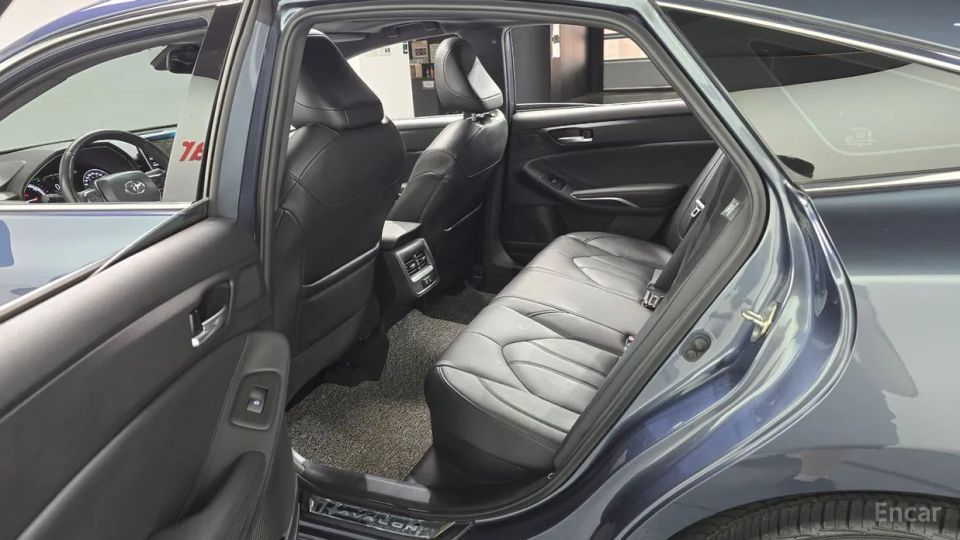 Toyota Avalon