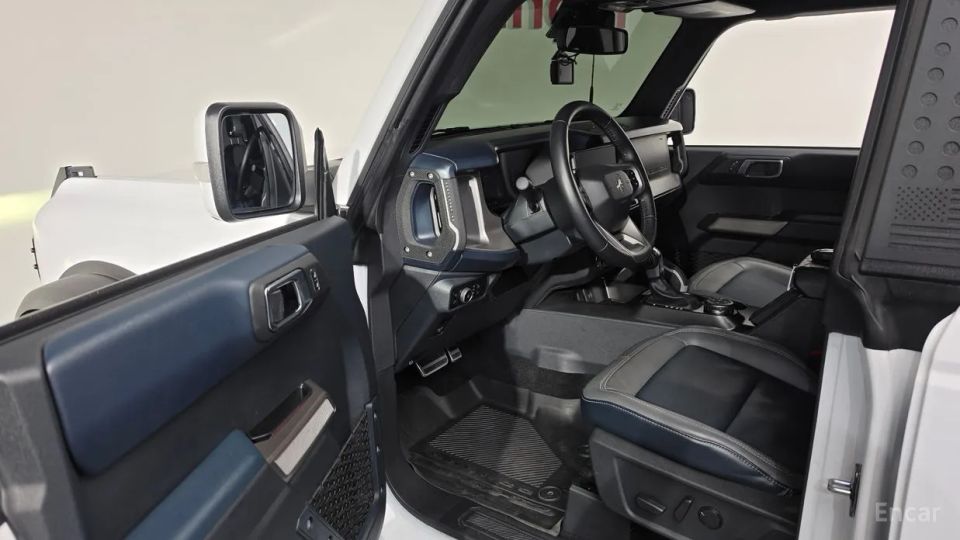 Ford Bronco