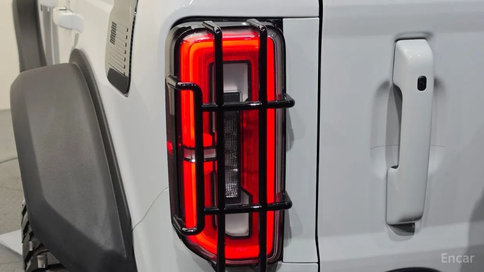 Ford Bronco