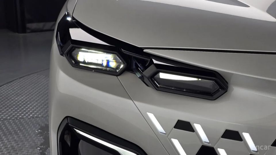 Renault-KoreaSamsung Filante