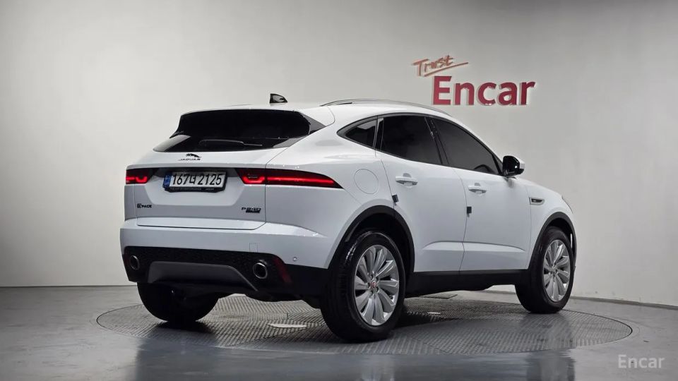 Jaguar E-PACE