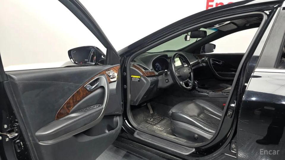 Hyundai Aslan