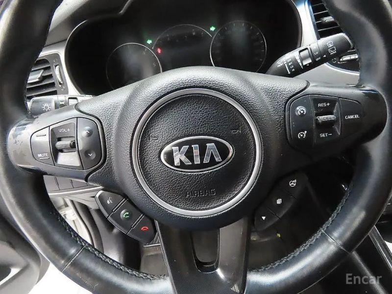 Kia Carens