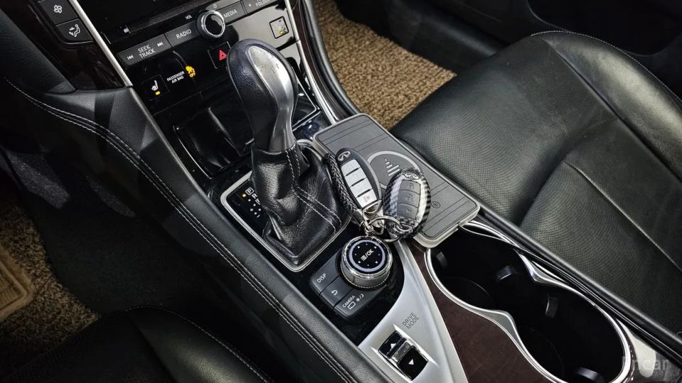 Infiniti Q50