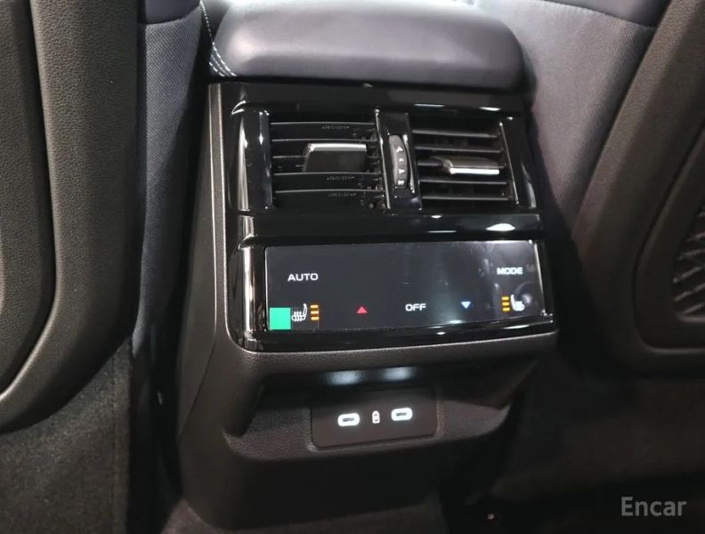 Renault-KoreaSamsung Grand Koleos