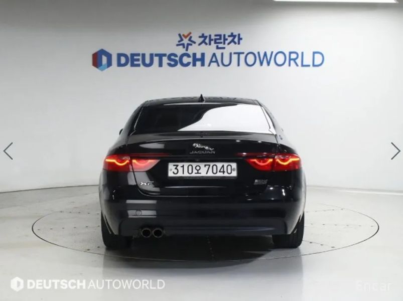 Jaguar xf
